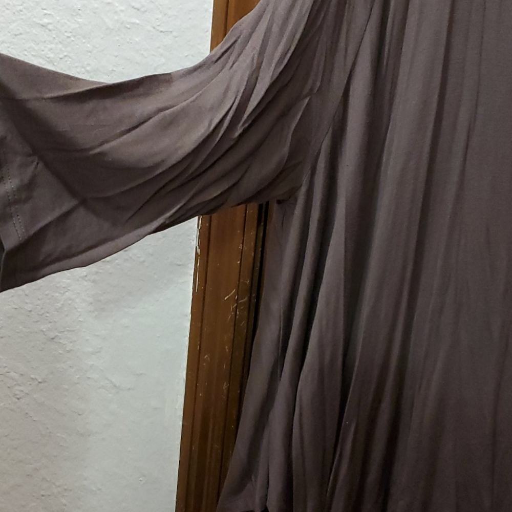 Top - Picture 3 of 3